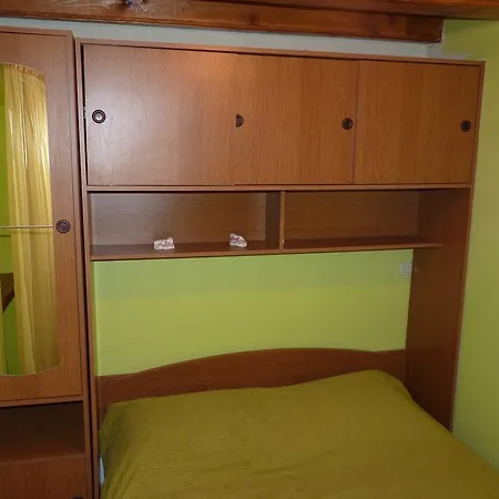 Apartments Kairos Trogir Room photo