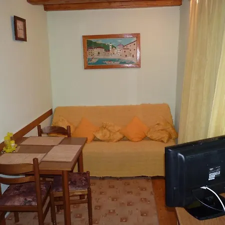 Apartments Kairos Trogir Room photo