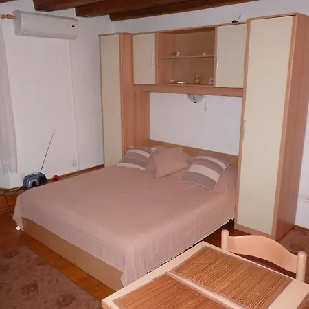 Apartments Kairos Trogir Room photo