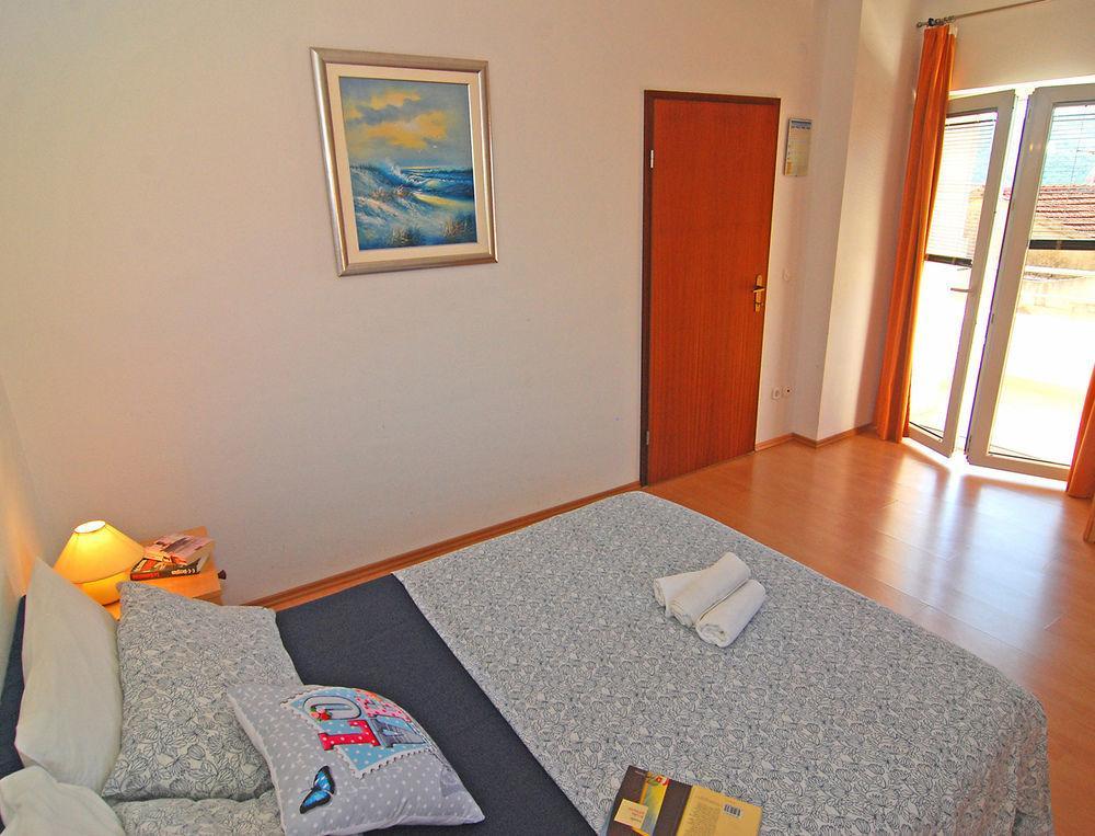 Apartment Kairos *